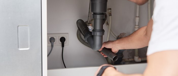 kitchen plumbing maintenance tips for homeowners